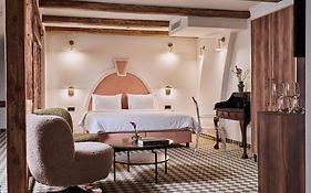 Hotel Pietryna